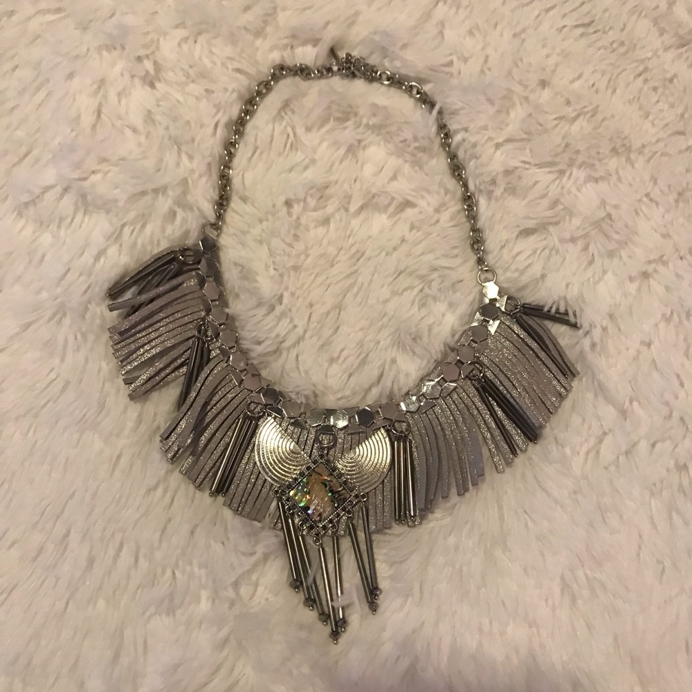 Statement necklace